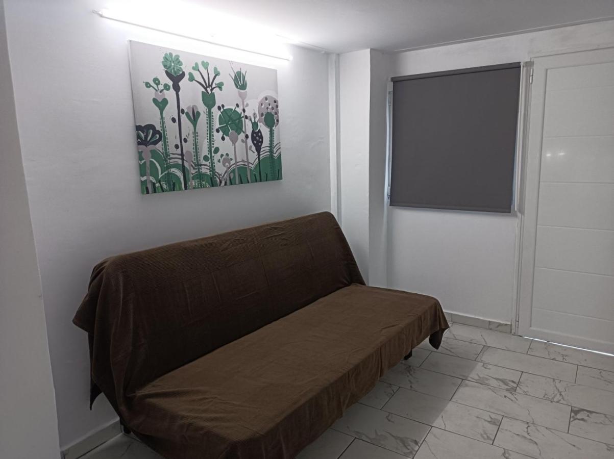 Apartment Dipla เอเธนส์ ภายนอก รูปภาพ